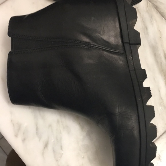 SOREL Joan of Arctic™ Wedge III Zip Booties black leather size 71/2 - Picture 11 of 11
